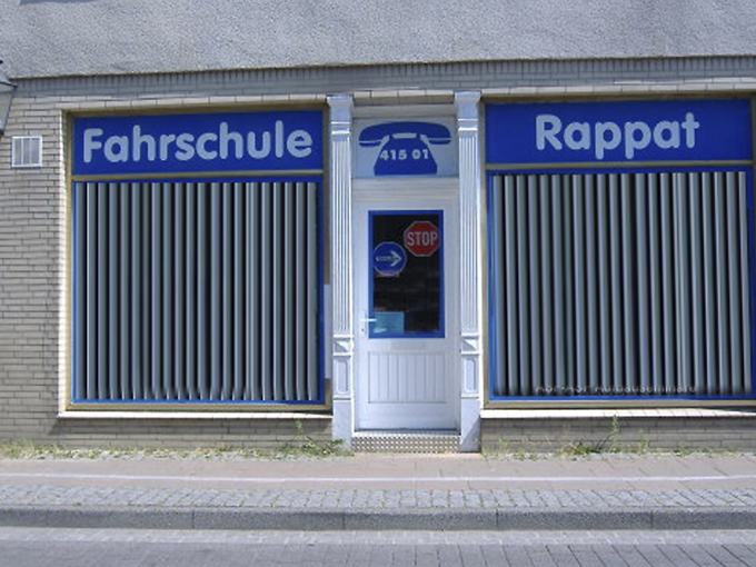 Scheibenbeschriftung mit Kontaktdaten