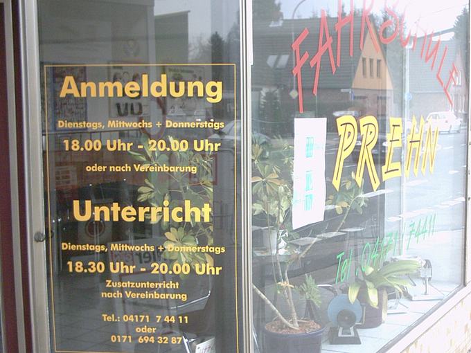 Schaufenster mit Folienschnitt